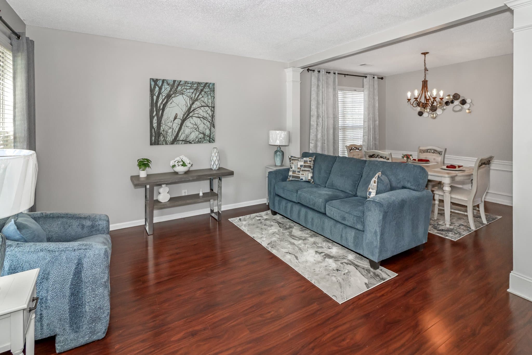 Cumming House: 4030 Ridgefair Dr,
