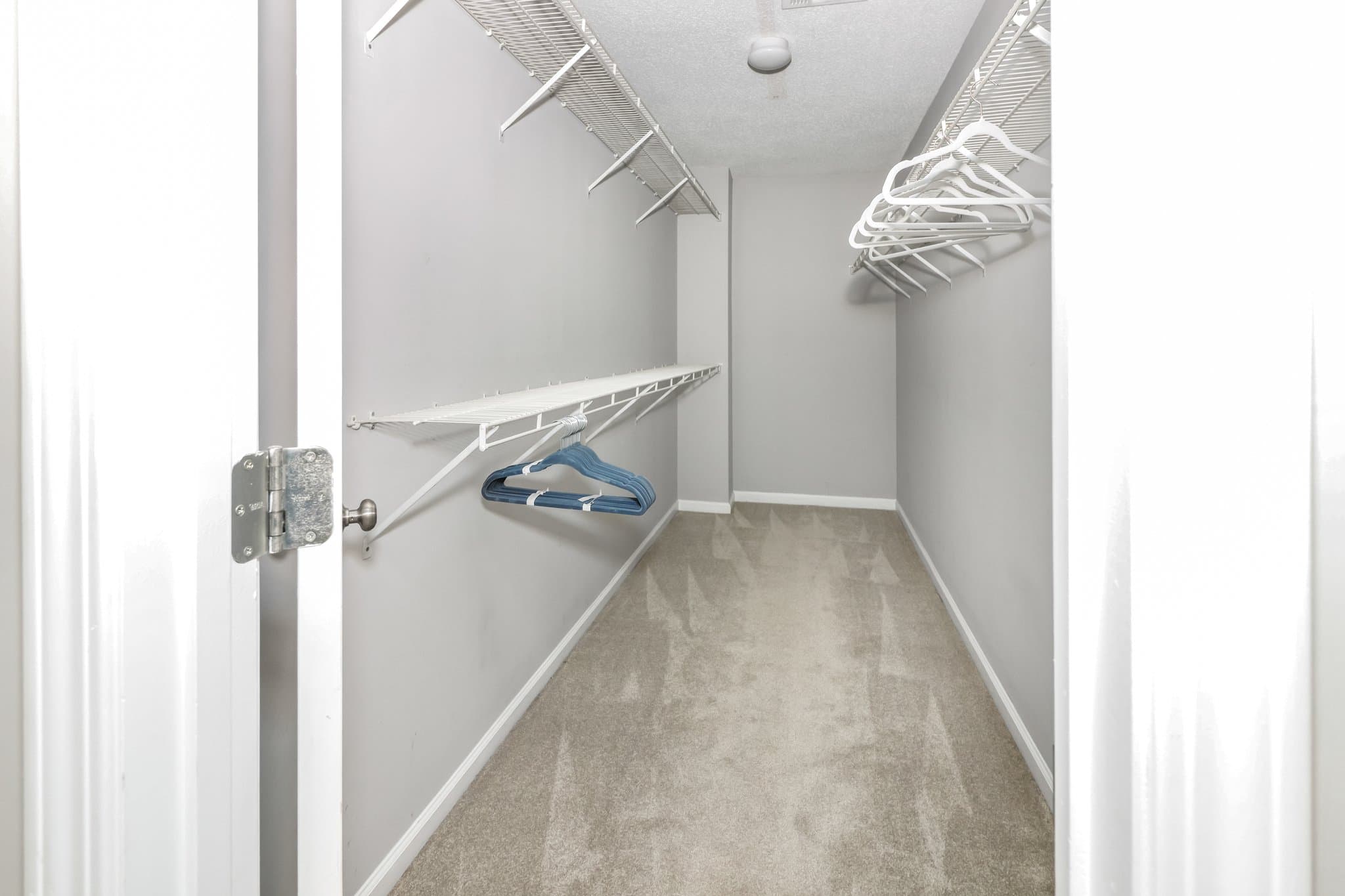 Cumming House: 4030 Ridgefair Dr,