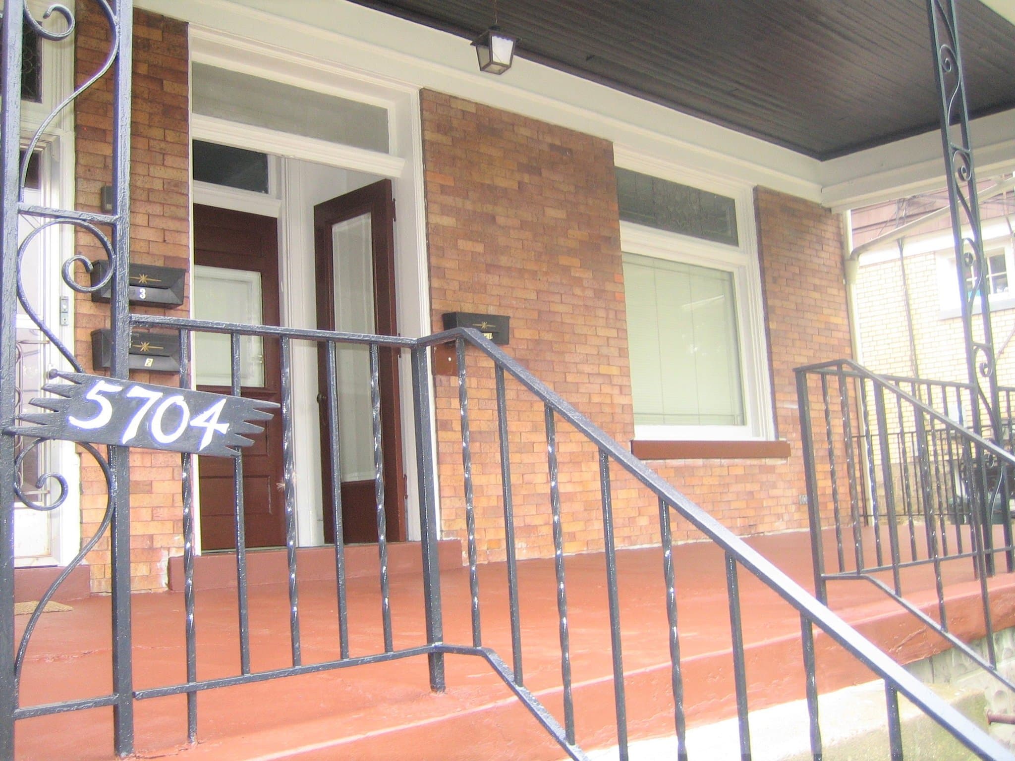 Pittsburgh Apartment: 5704 Darlington Road