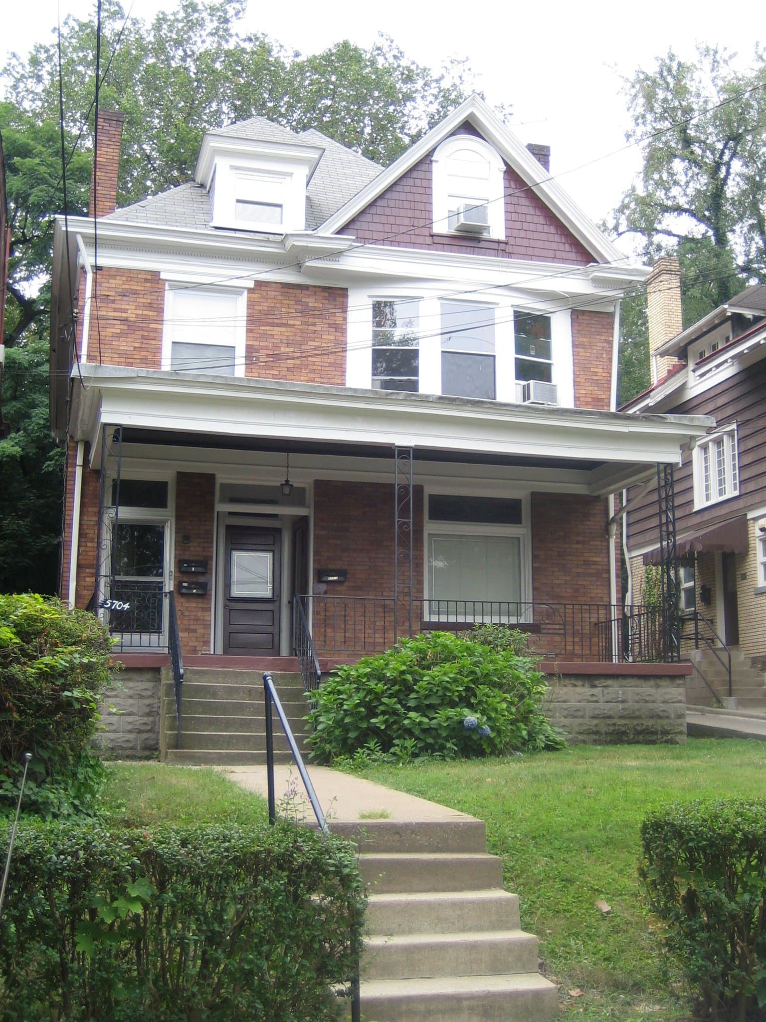 Pittsburgh Apartment: 5704 Darlington Road