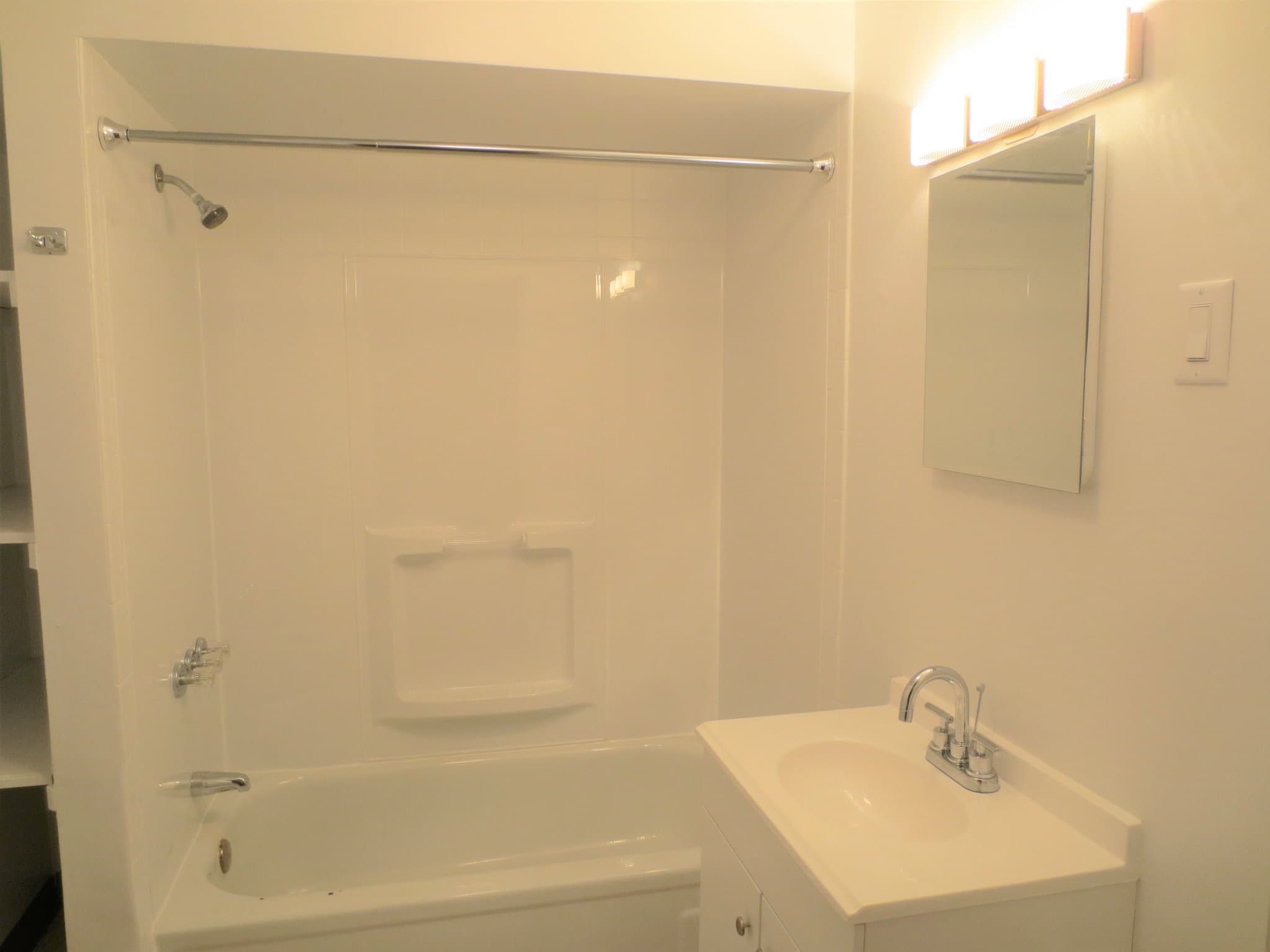 Pittsburgh Apartment: 5704 Darlington Road