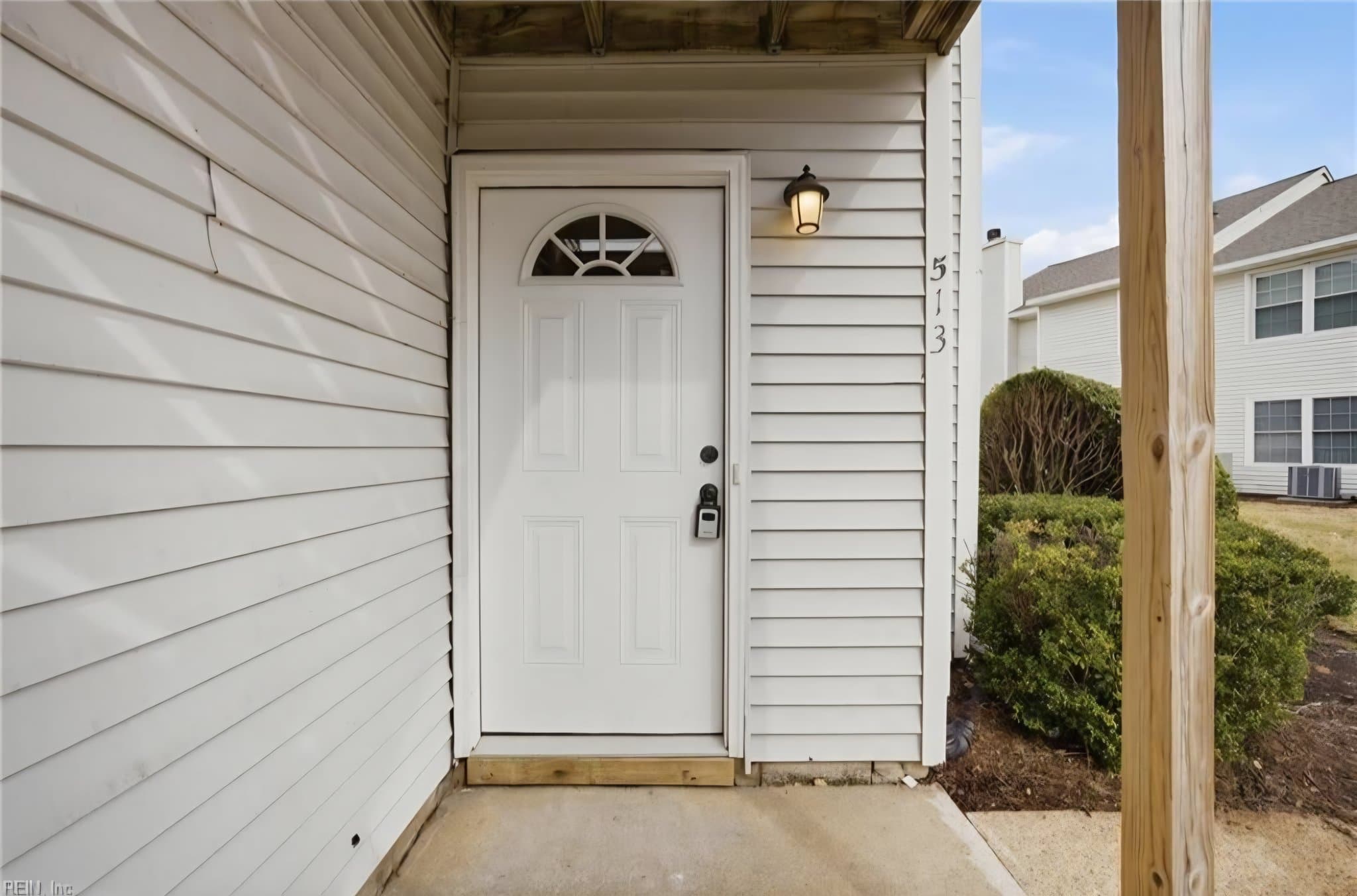 Virginia Beach Condo: 513 Peak Ct