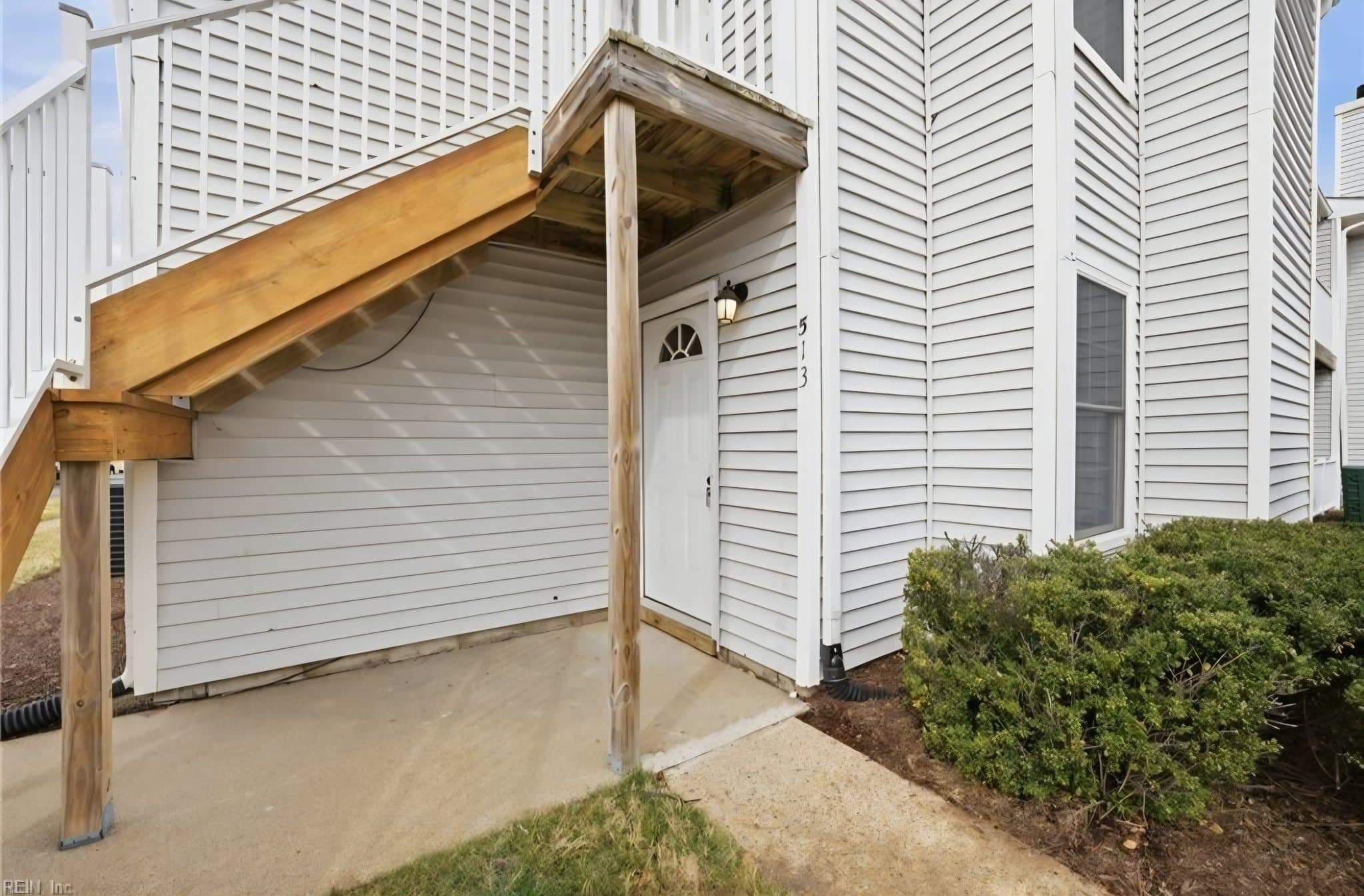 Virginia Beach Condo: 513 Peak Ct