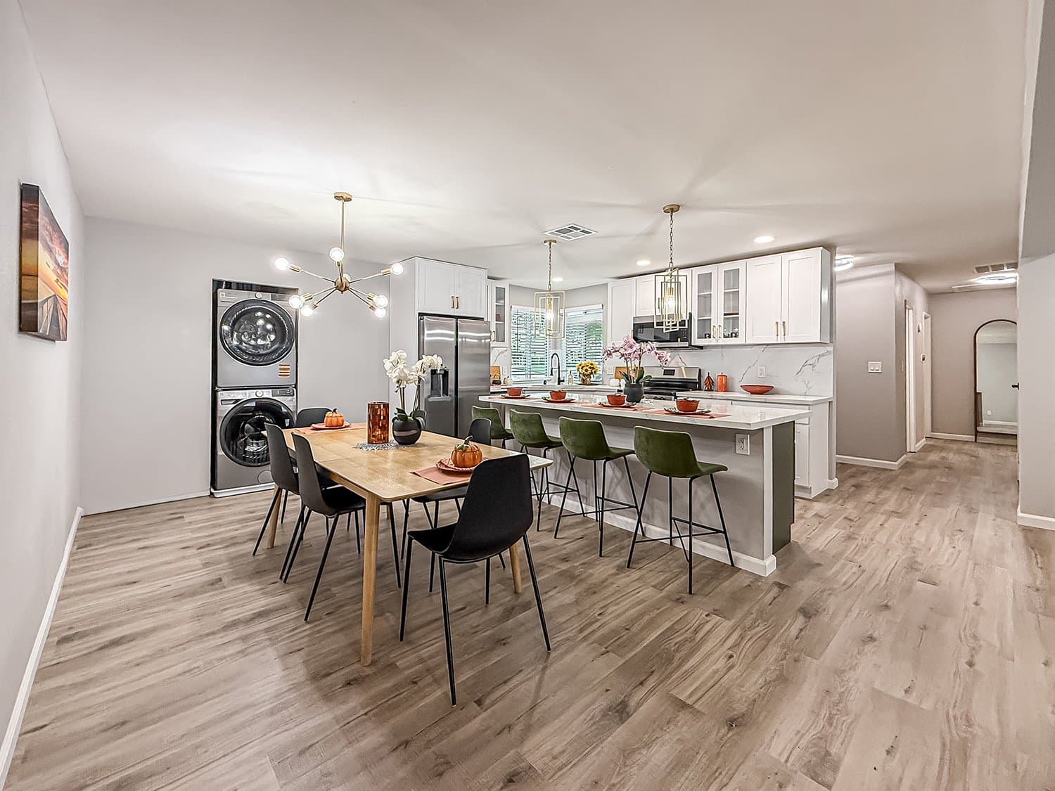 Simi Valley House: 717 Watson ave Simi Valley Ca 93065