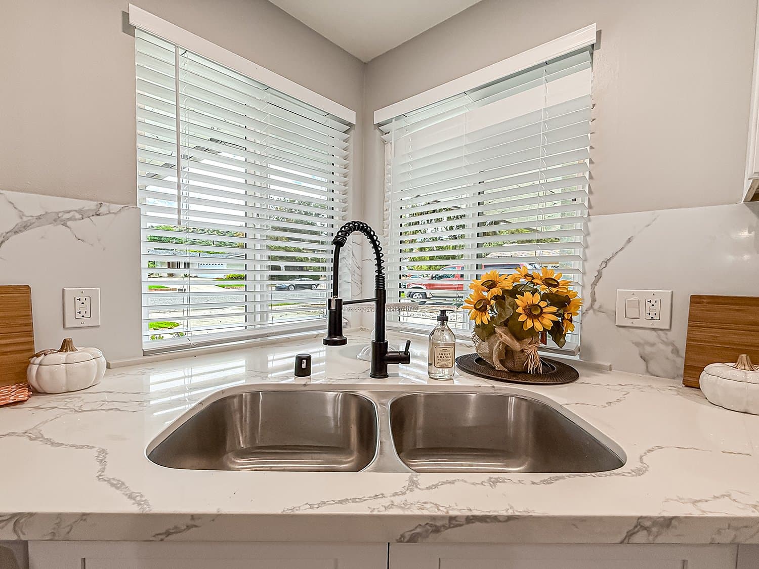 Simi Valley House: 717 Watson ave Simi Valley Ca 93065