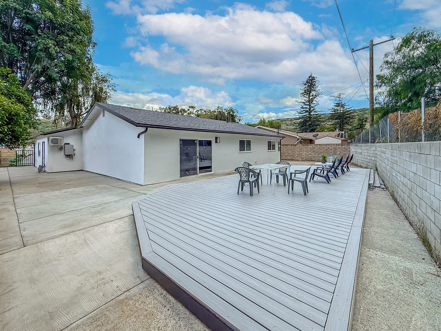 Simi Valley House: 717 Watson ave Simi Valley Ca 93065