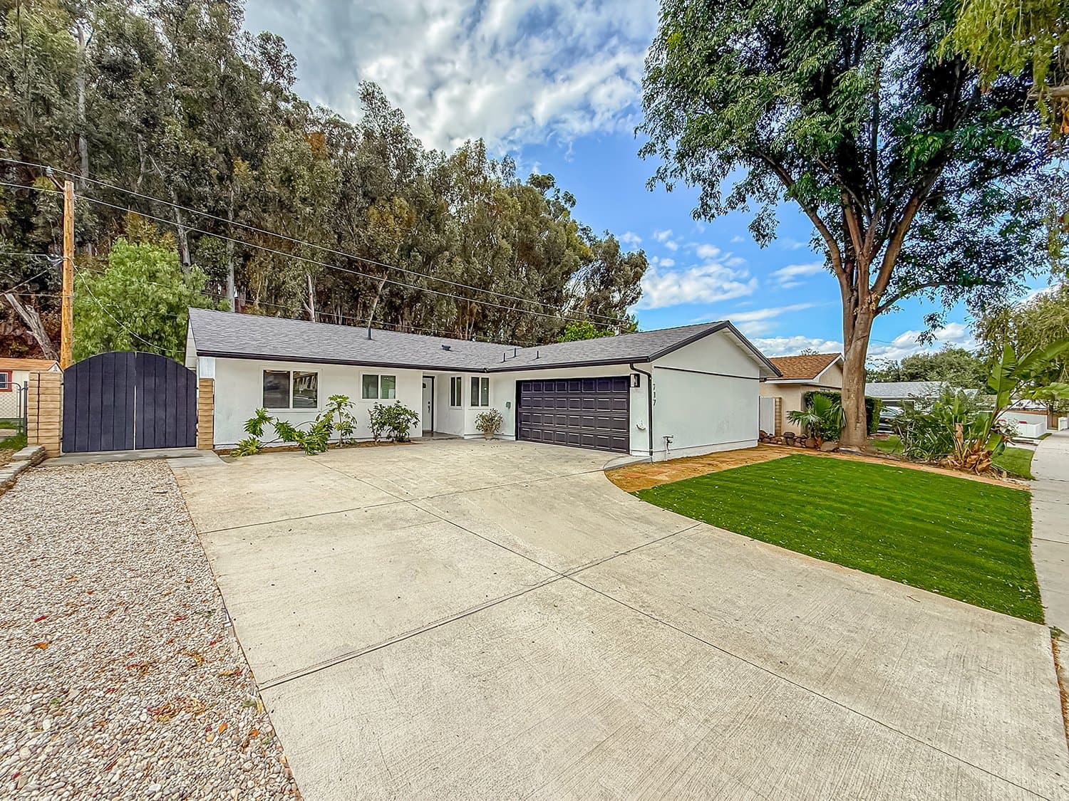 Simi Valley House: 717 Watson ave Simi Valley Ca 93065
