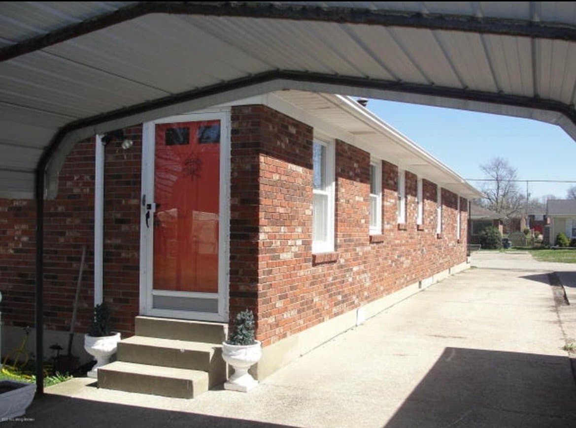 Louisville Multiplex: 3440 - 3442 Heatherfield