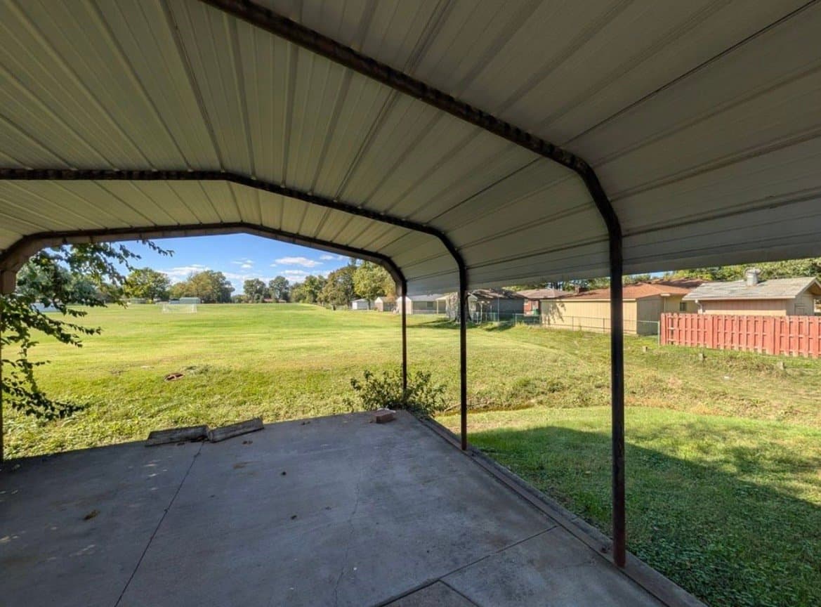 Louisville Multiplex: 3440 - 3442 Heatherfield