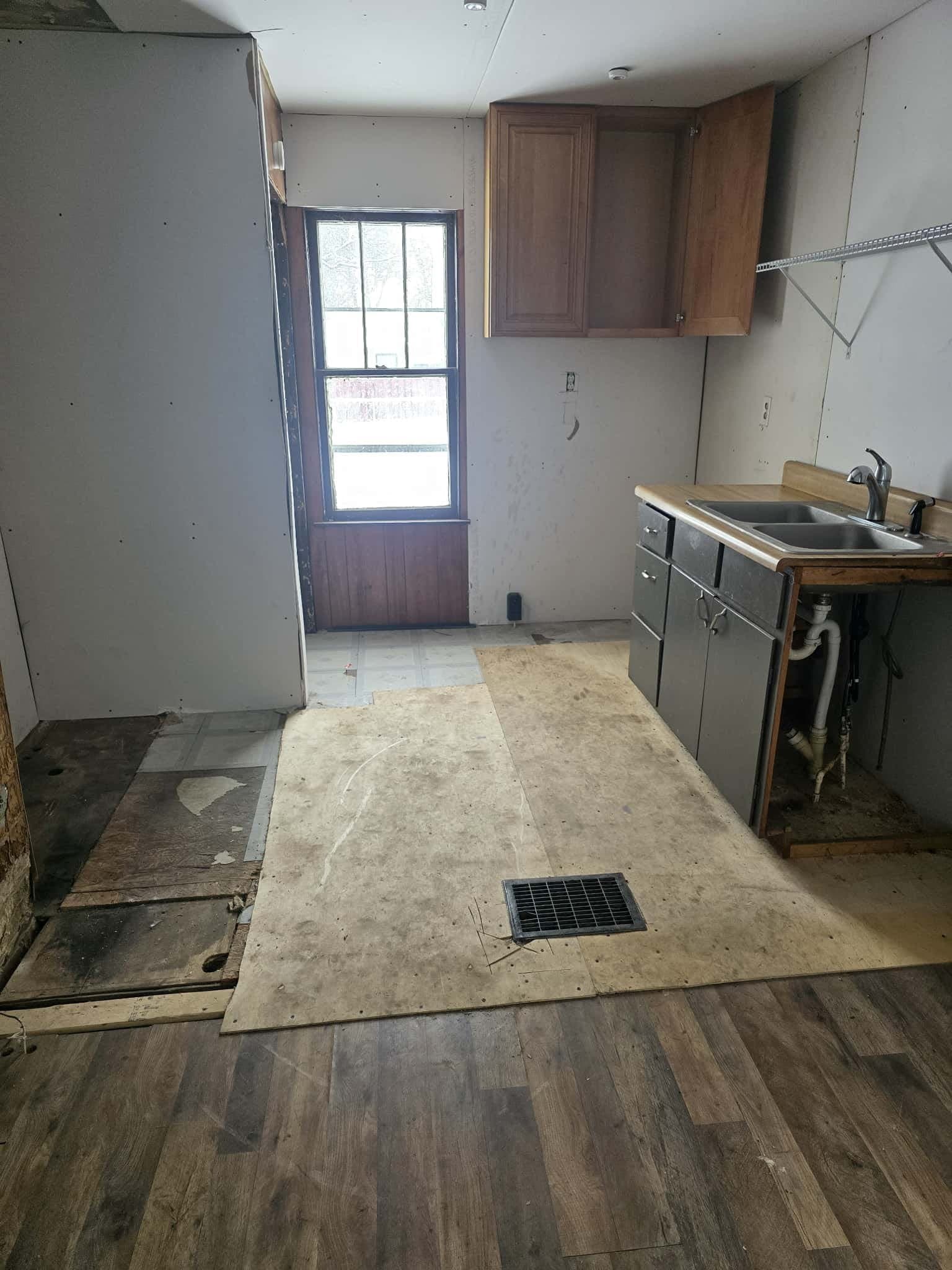 Decatur House: 1180 E Mueller Ave