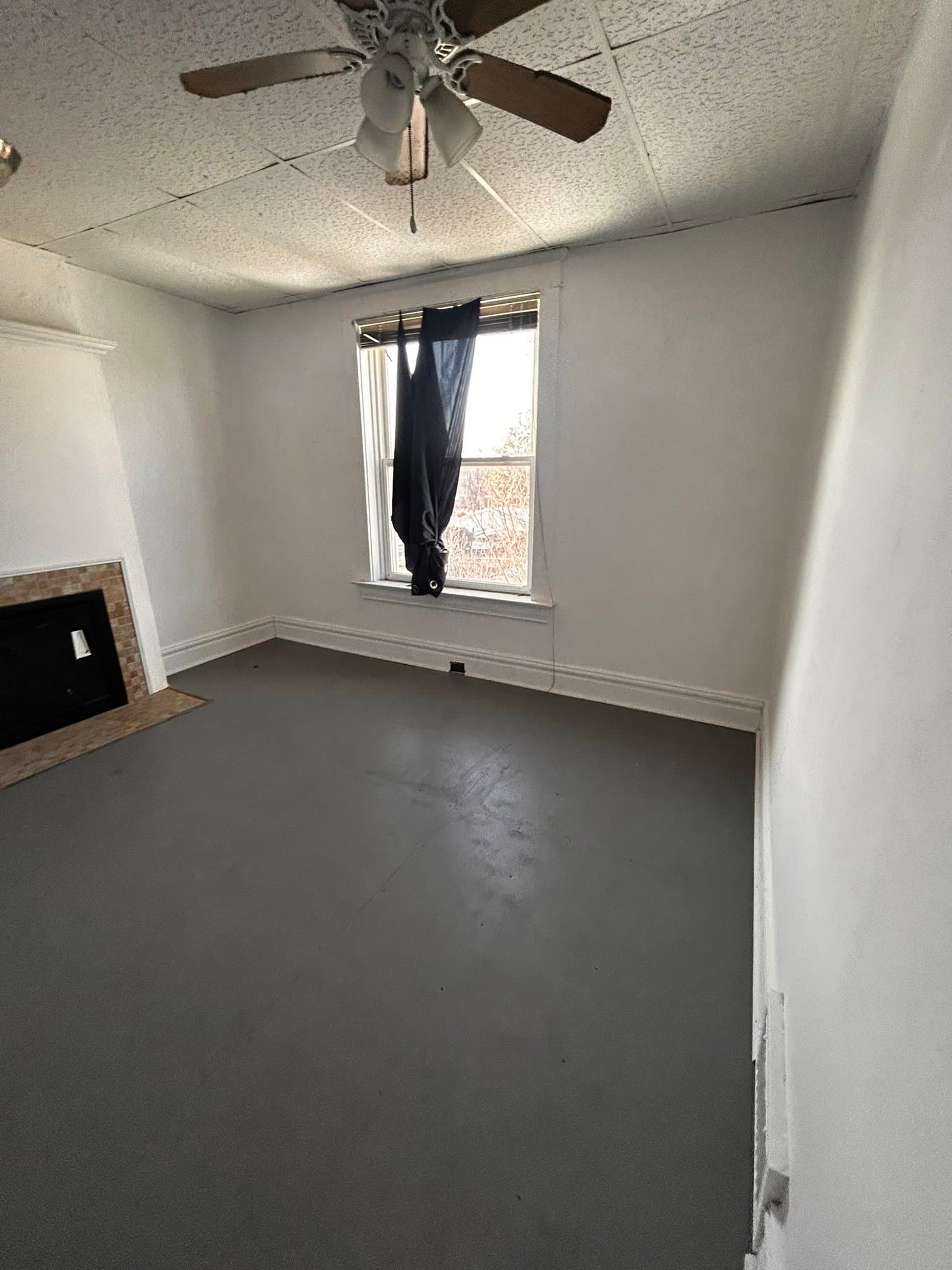 St. Louis House: 1460 Laurel St