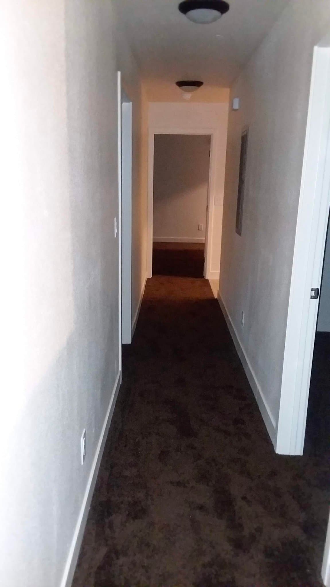 Los angeles Single Room: 639 w 95th st