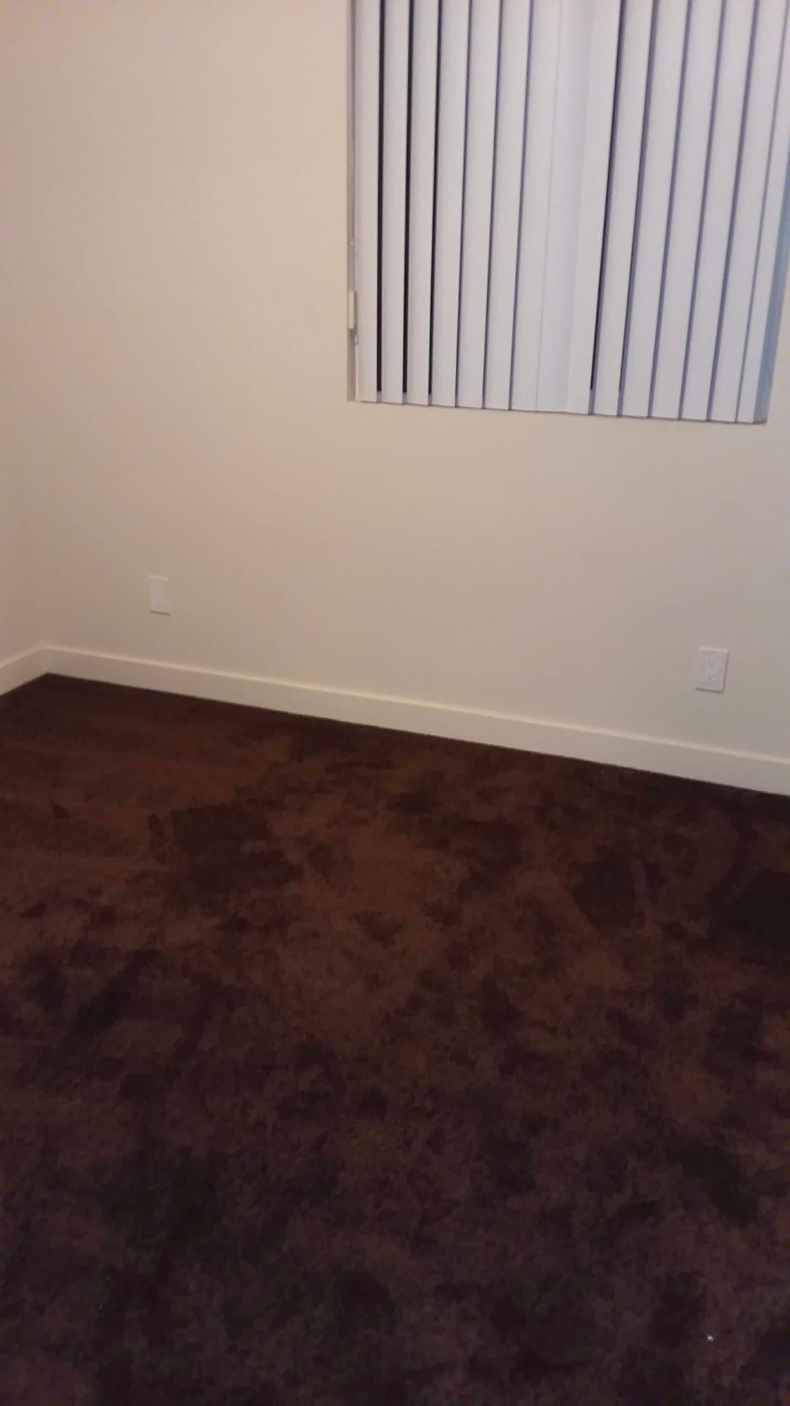 Los angeles Single Room: 639 w 95th st