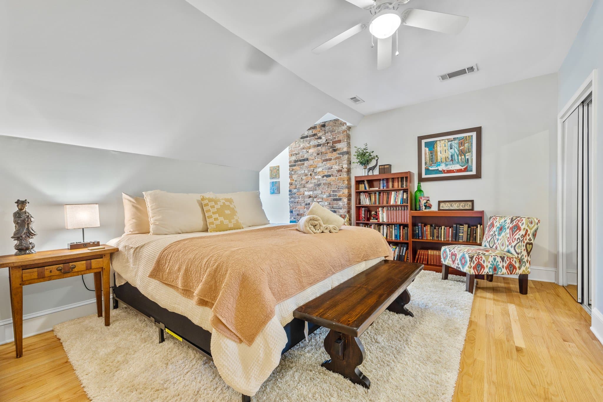 Atlanta House: 1146 Wade St NE