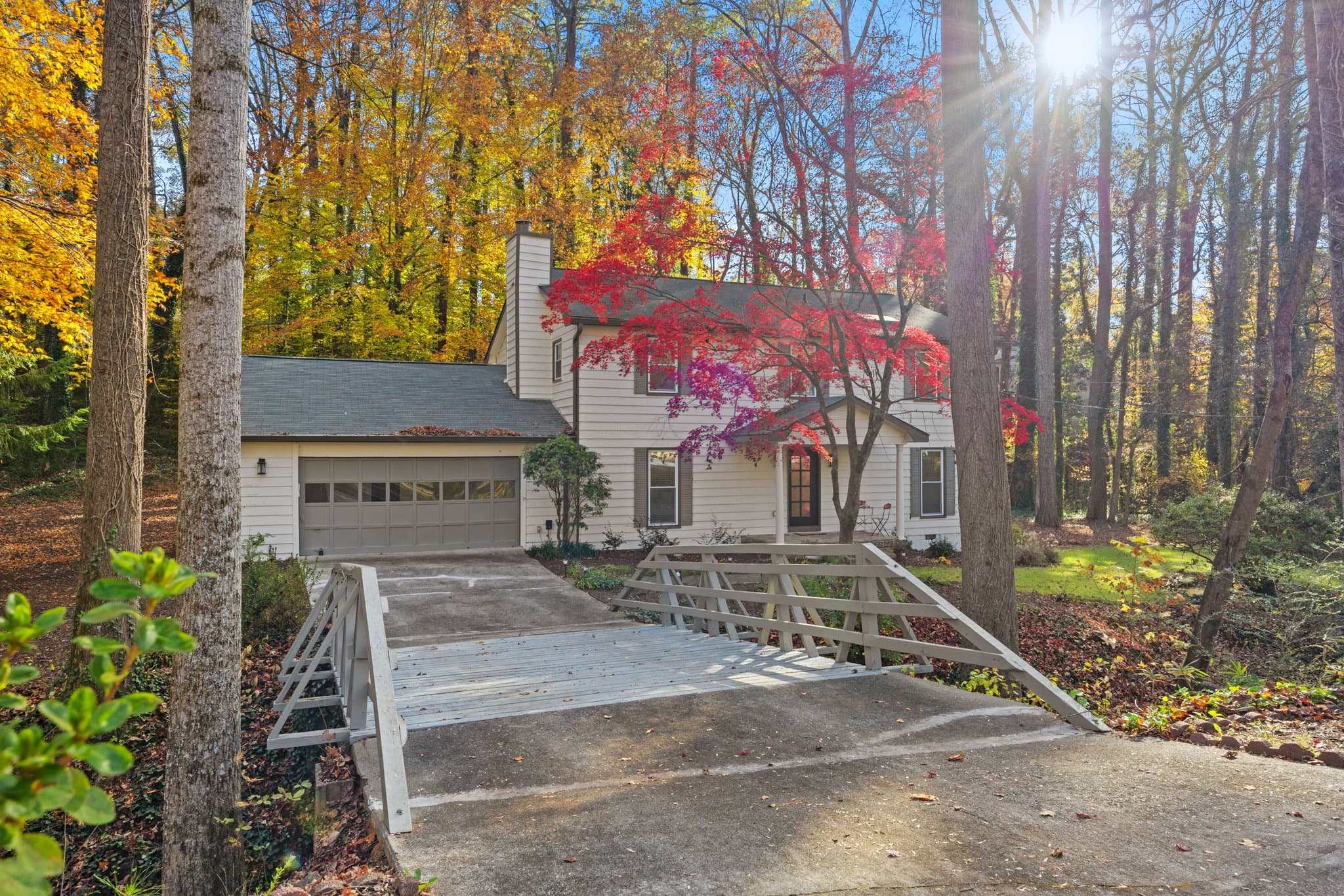 Smyrna House: 82 Vanessa Dr