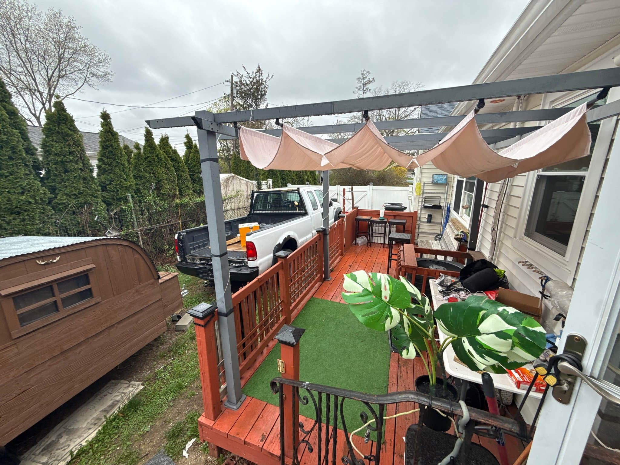 West Islip House: 202 west 1st Street