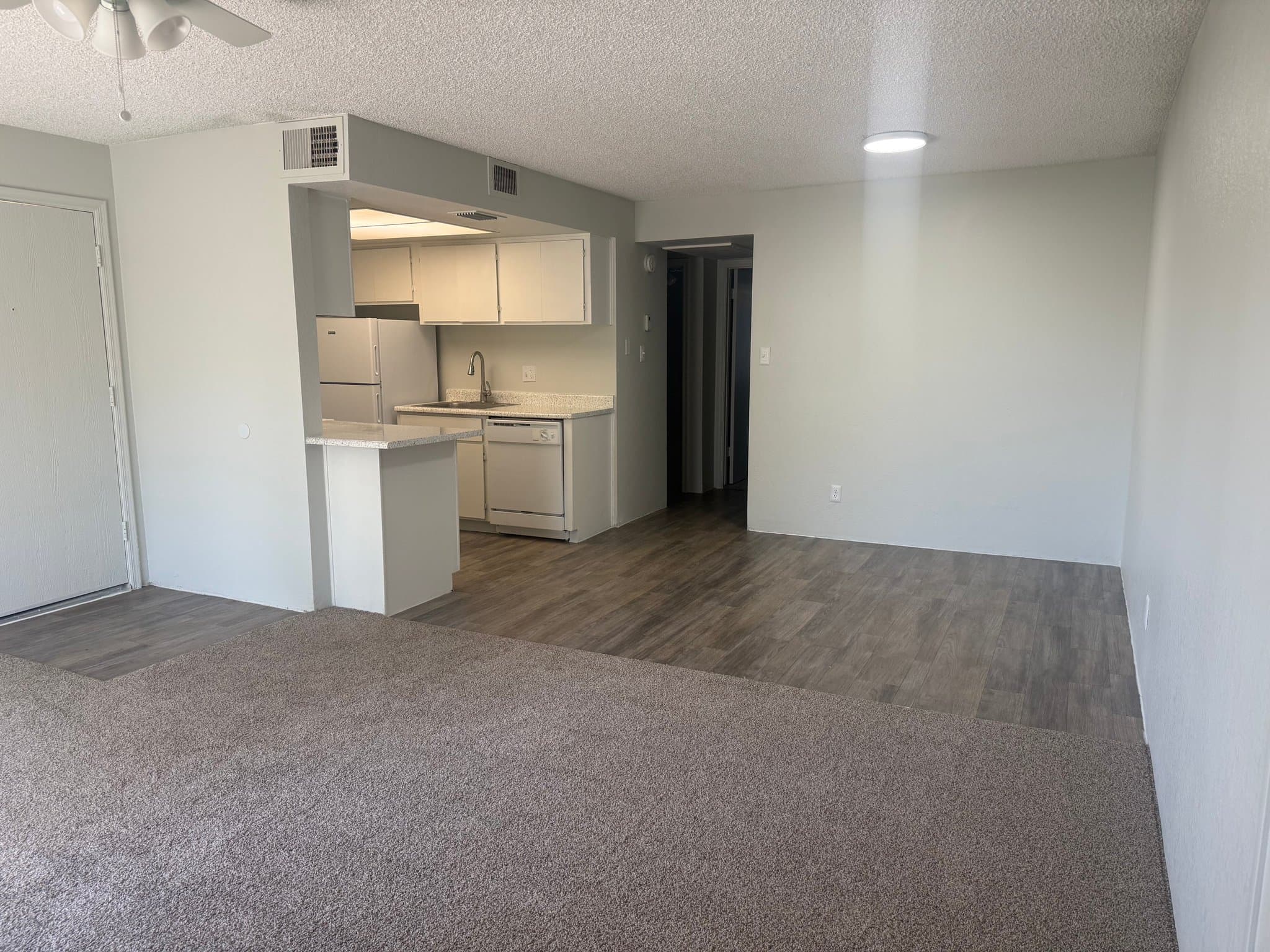 Peoria Apartment: 9231 N 99th Ave
