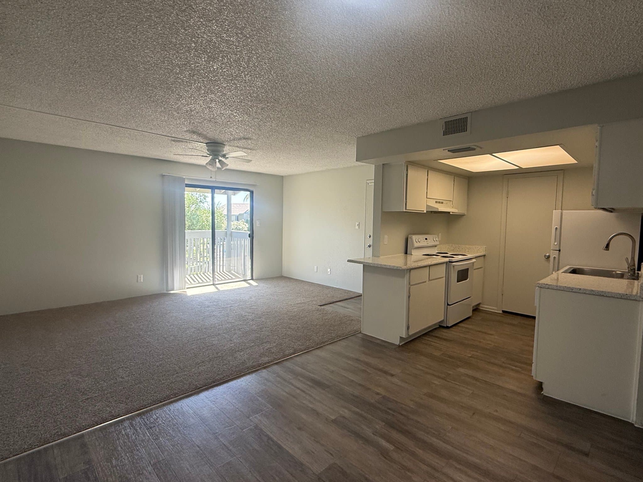 Peoria Apartment: 9231 N 99th Ave