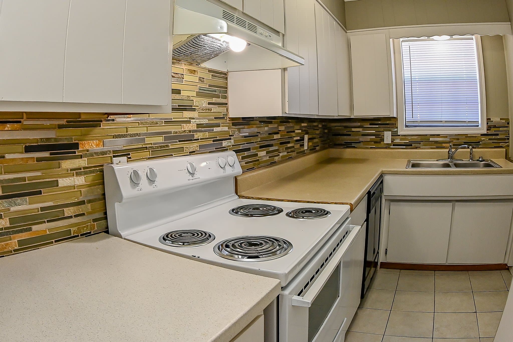 Fayetteville Townhome: 2054 N Garland