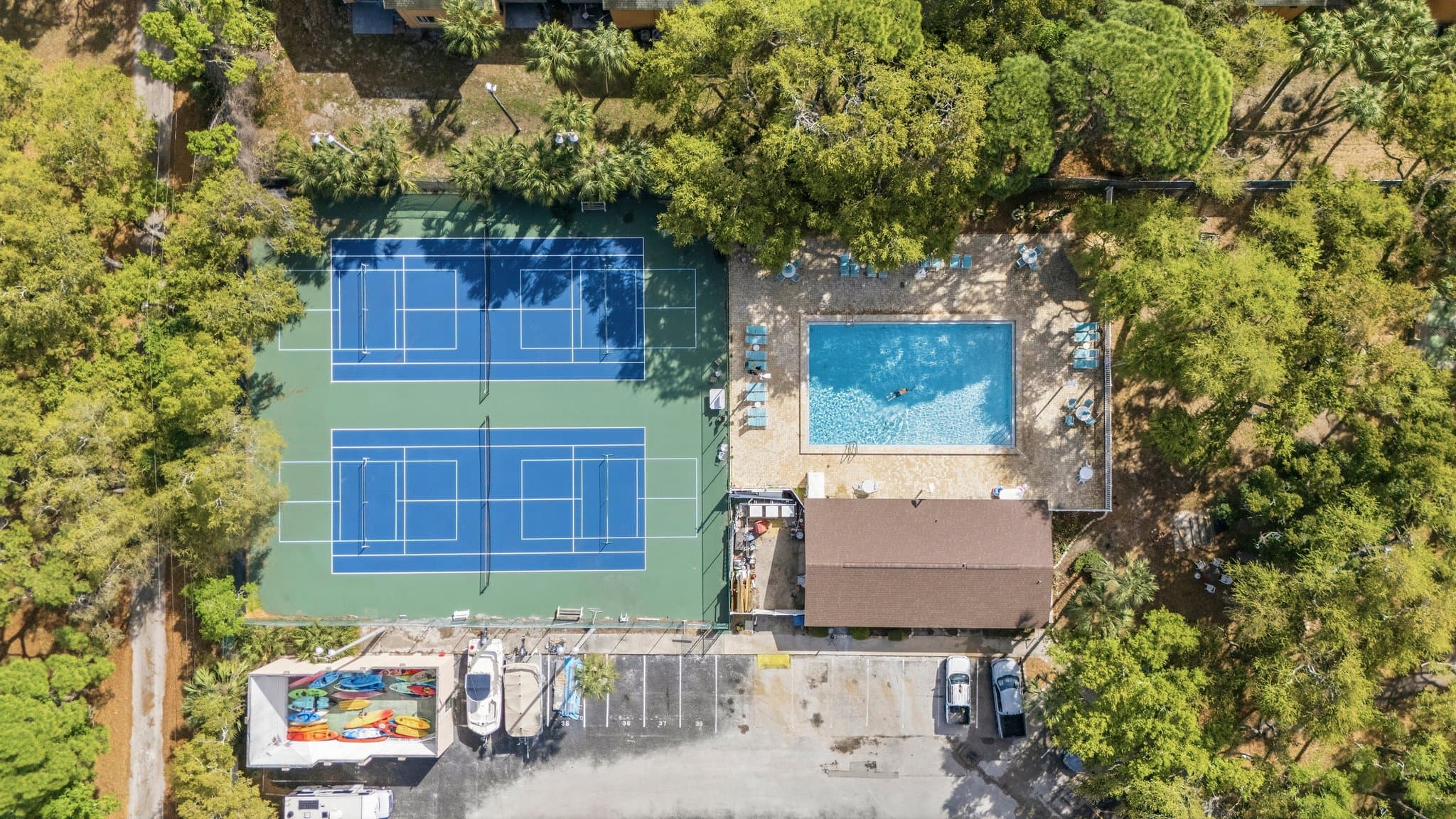 St. Petersburg Condo: 3715 42nd Way S, Unit F