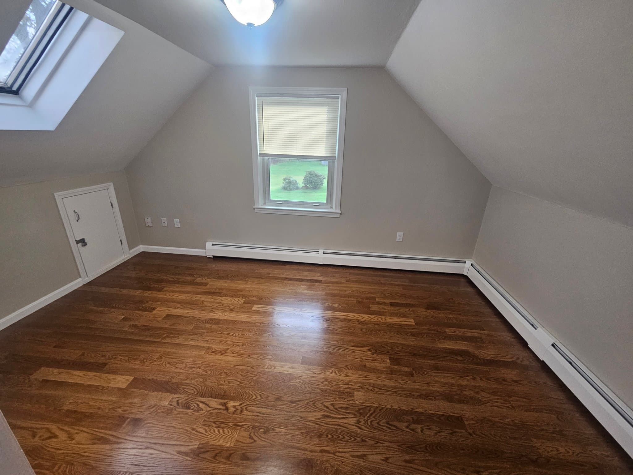 Paxton House: 264 Richards Ave