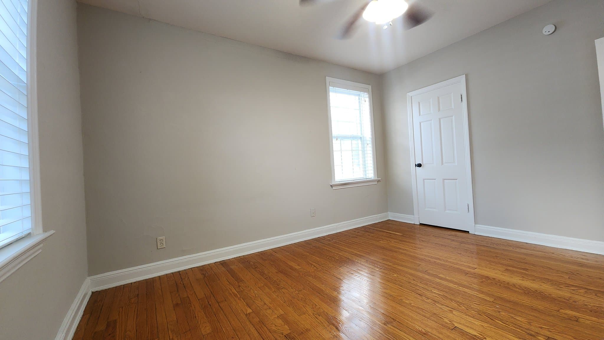Saint Louis Apartment: 1042 Sanford Ave