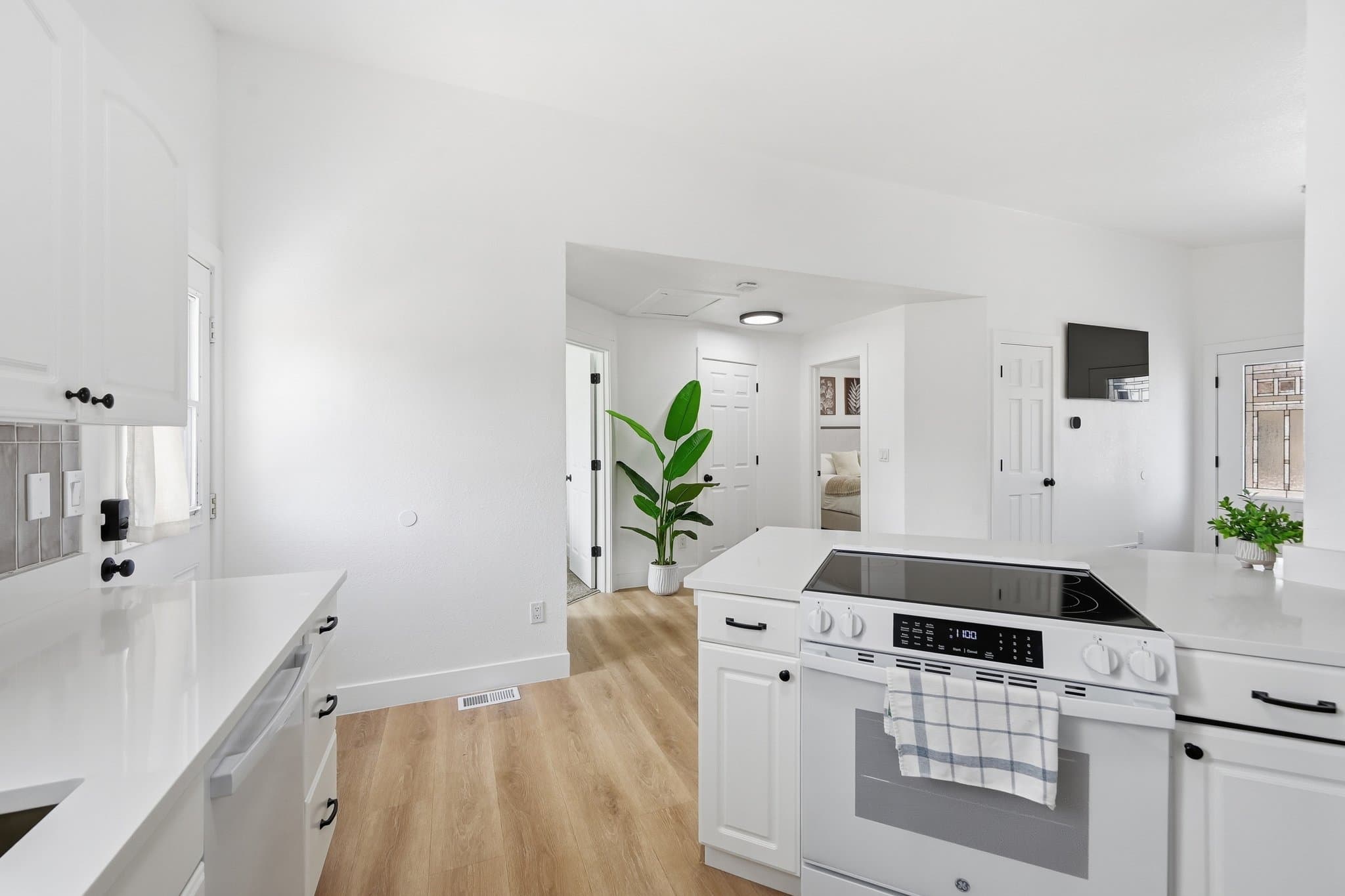 Aurora House: 4556 South Pagosa Way