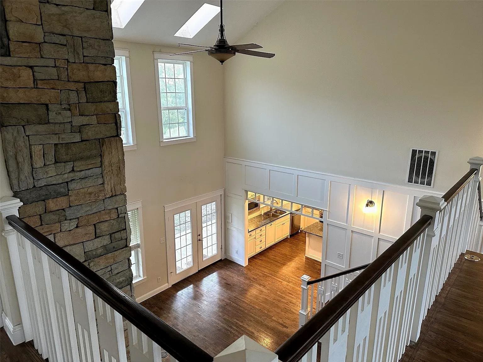 Anna House: 1622 Taylor Blvd