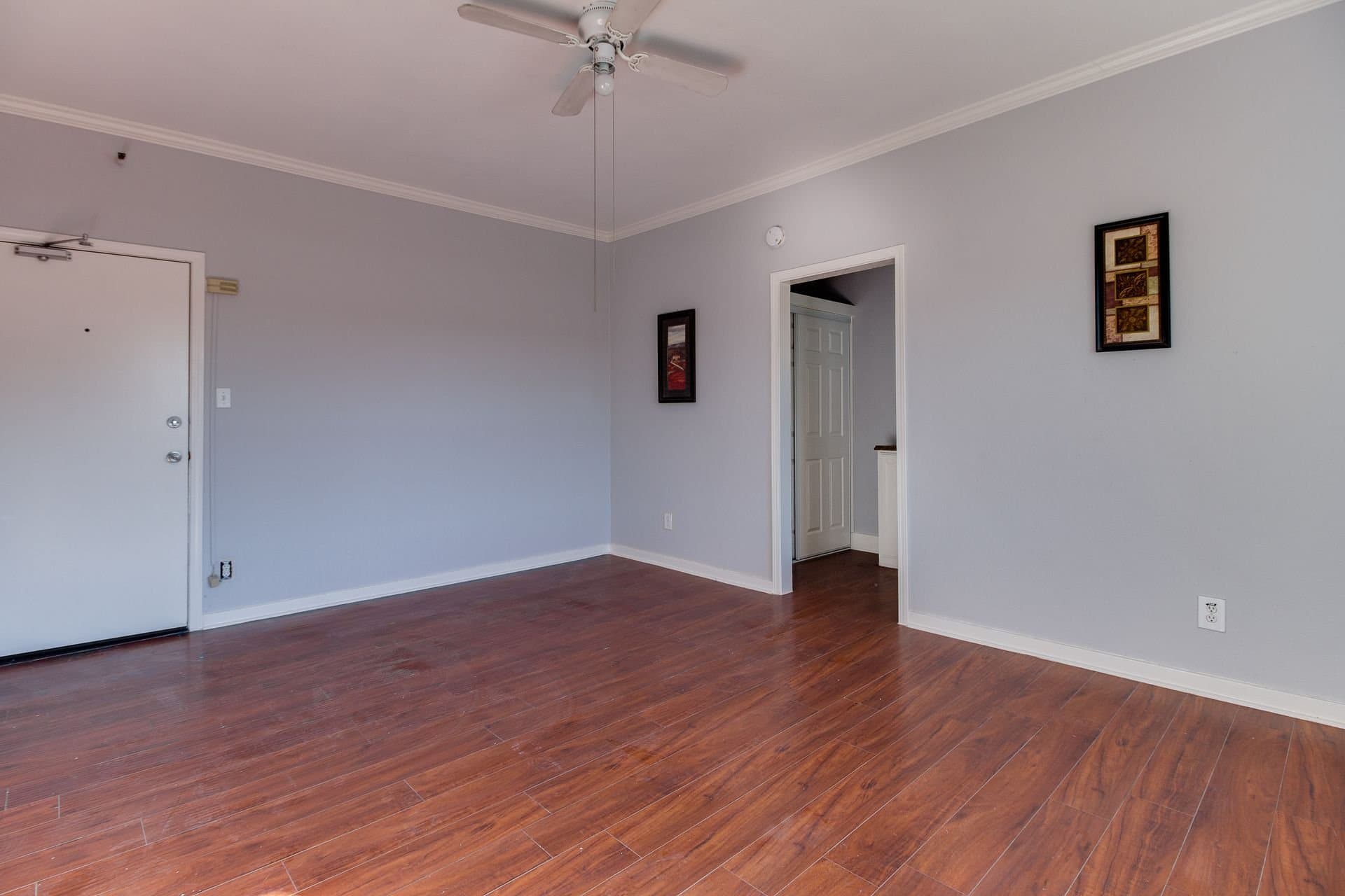 Los Angeles Apartment: 730 S. Catalina St