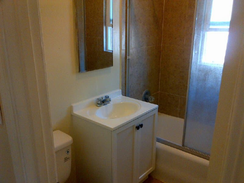 Los Angeles Apartment: 730 S. Catalina St
