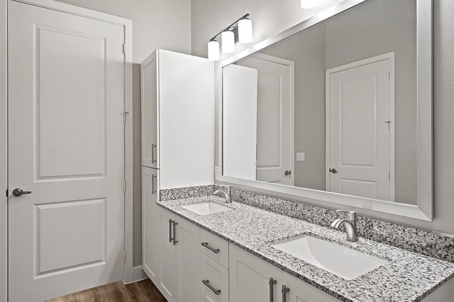 Arlington Apartment: 8200 Glenn Day Dr