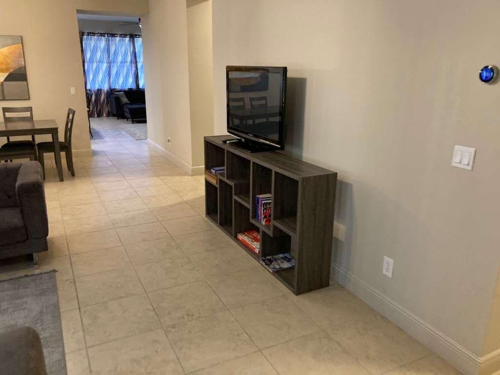 Cape Coral House: 2637 NW 1st St Cape Coral, FL 33993