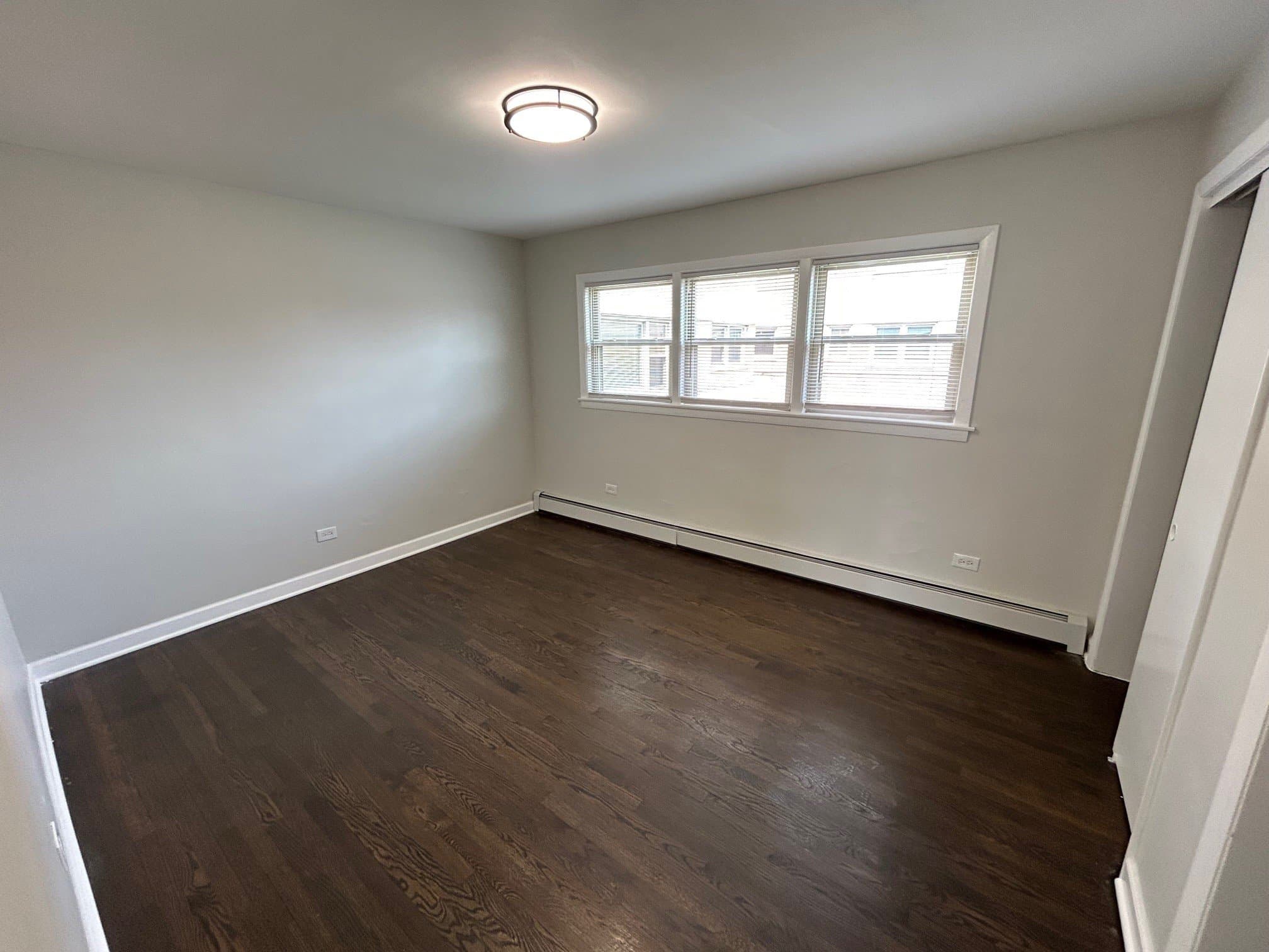 Chicago Apartment: 7810 S Escanaba