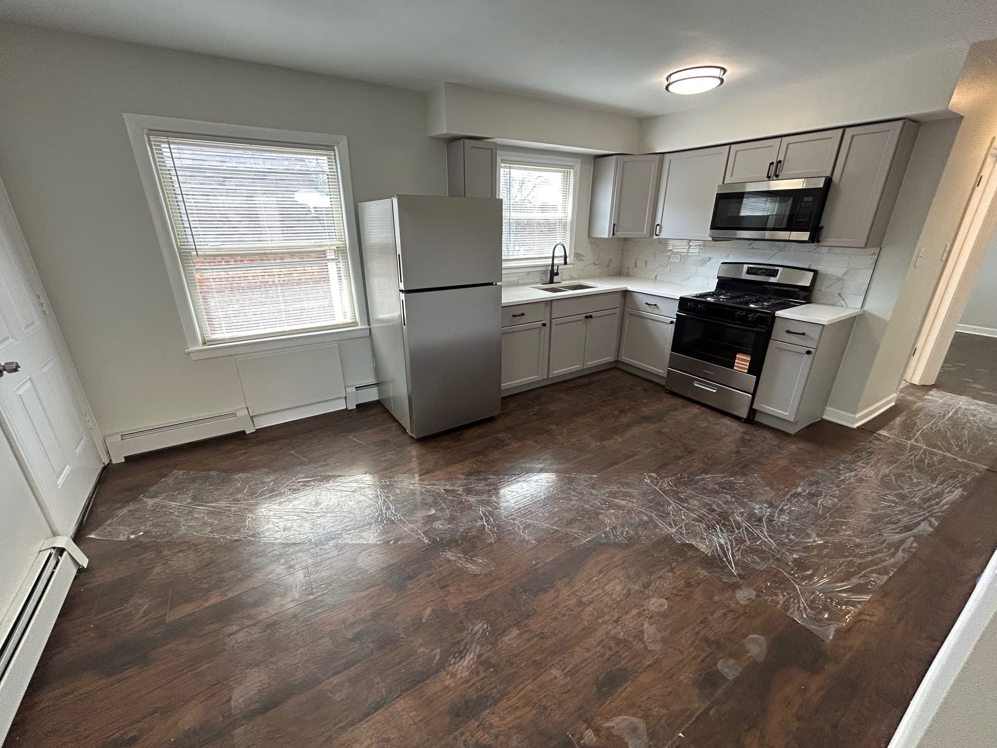 Chicago Apartment: 7810 S Escanaba