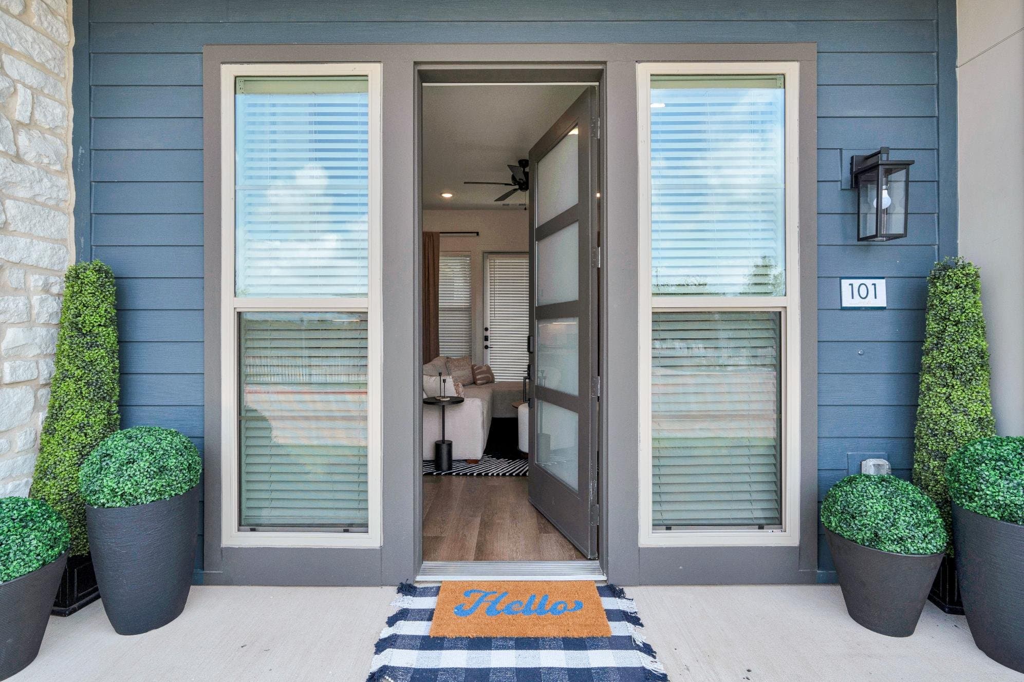 Garland Townhome: 1600 Firewheel Pky