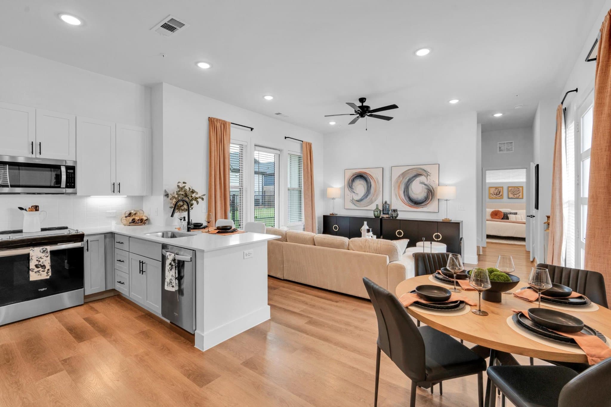 Garland Townhome: 1600 Firewheel Pky