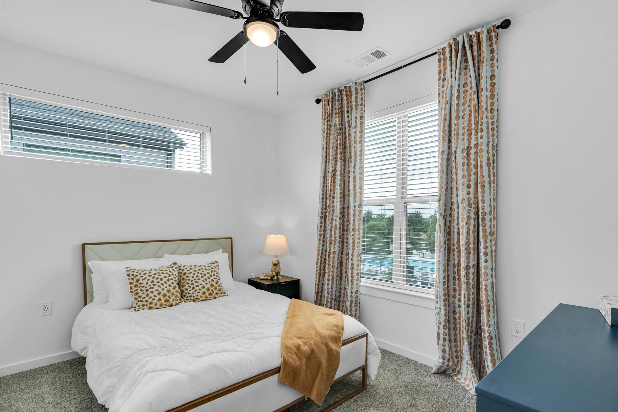 Garland Townhome: 1600 Firewheel Pky