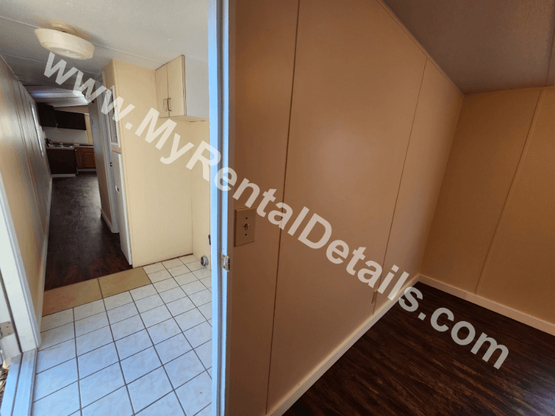 Asheville House: 49 Brookdale Rd