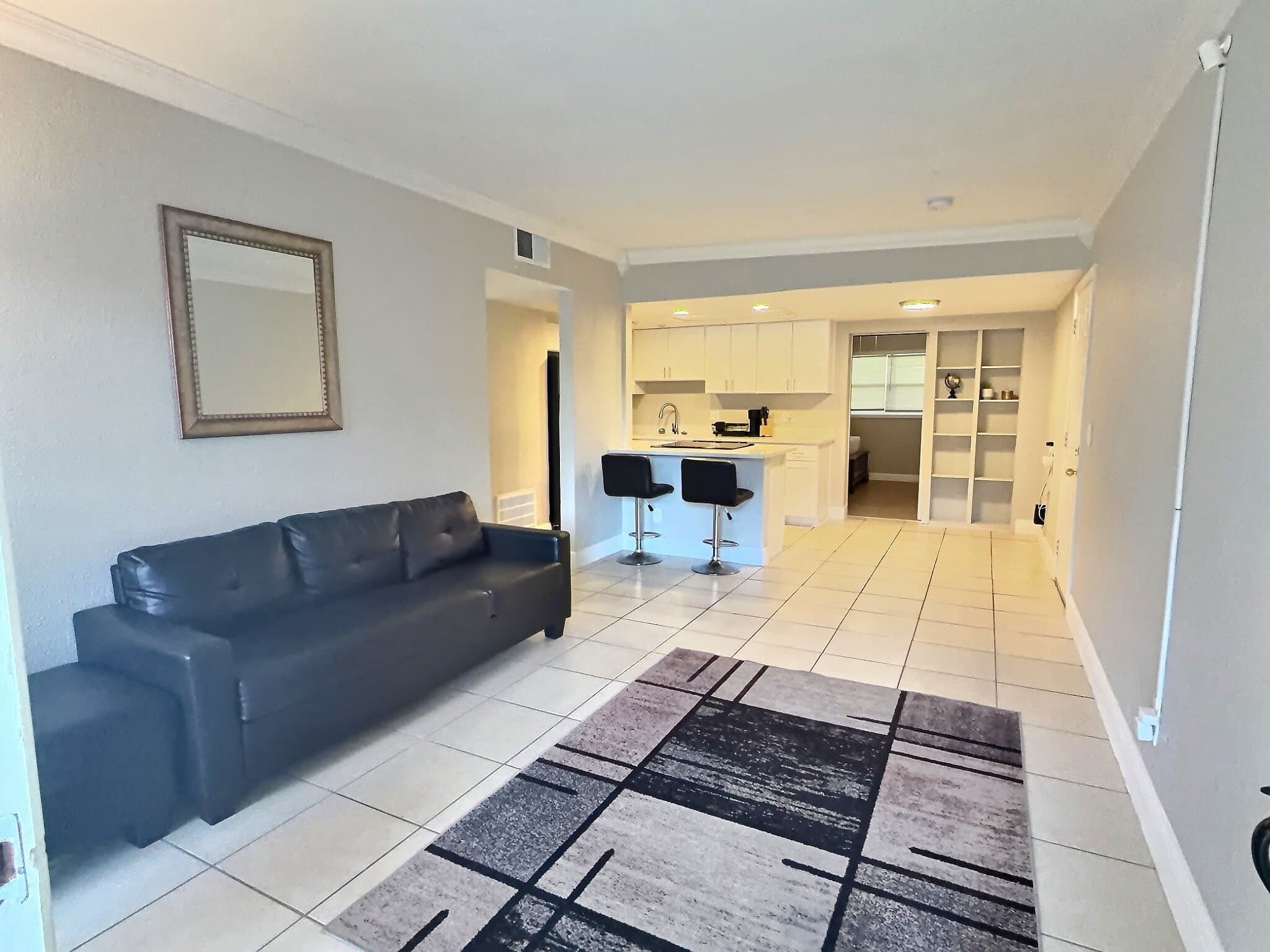 Orlando Single Room: 102 Quintard Ave