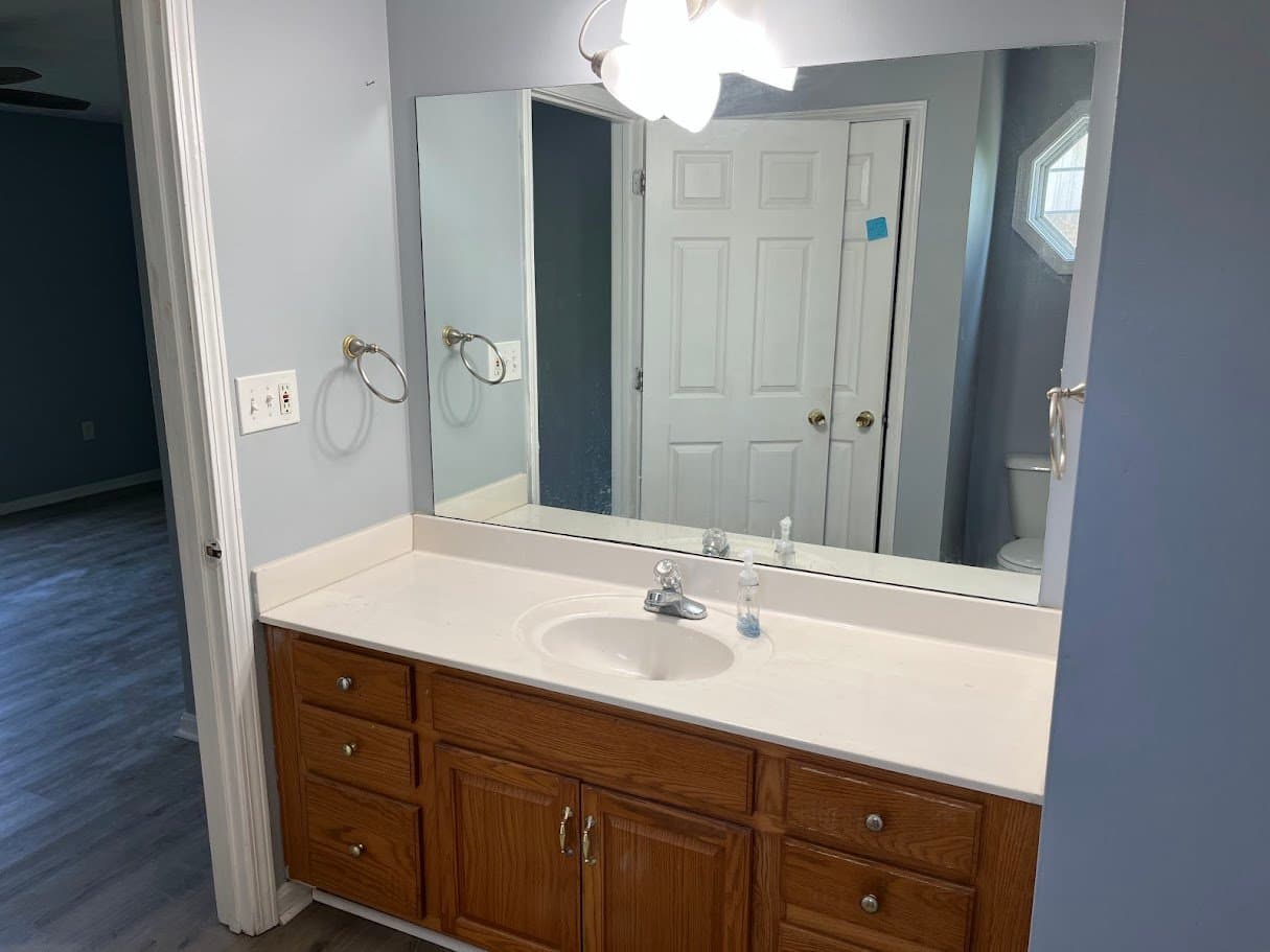 Memphis House: 13311 Bennettsville Rd