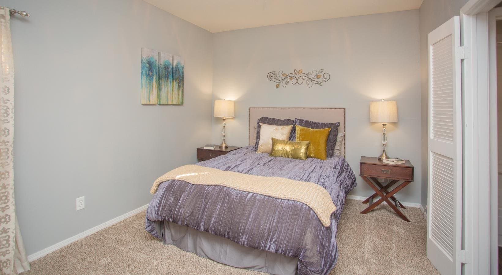 Arlington Apartment: 1249 Enclave Cir