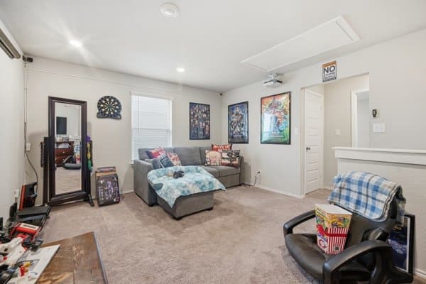Seguin House: 2405 Ayers Dr