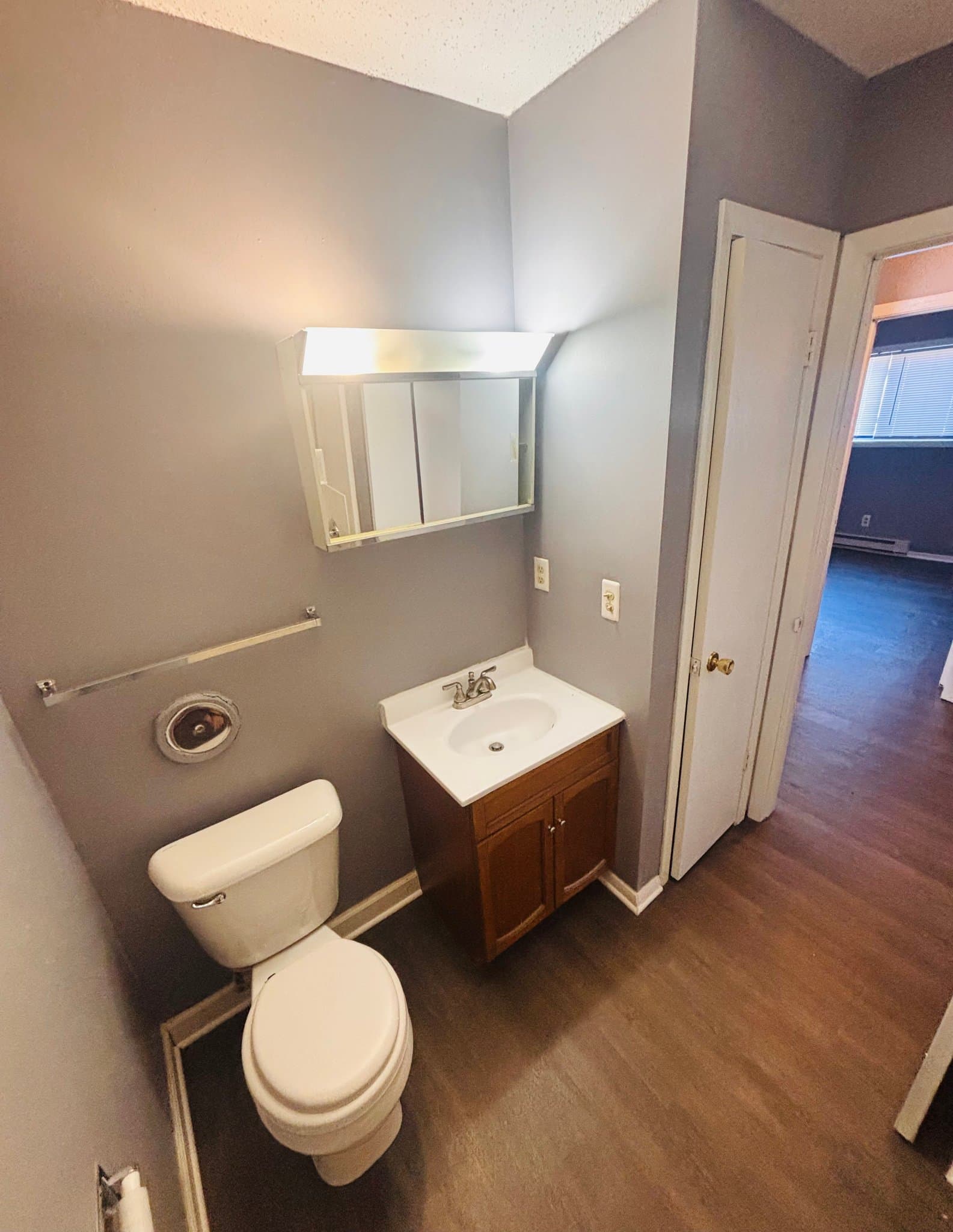 Red Oak Multiplex: 1660 E summit st