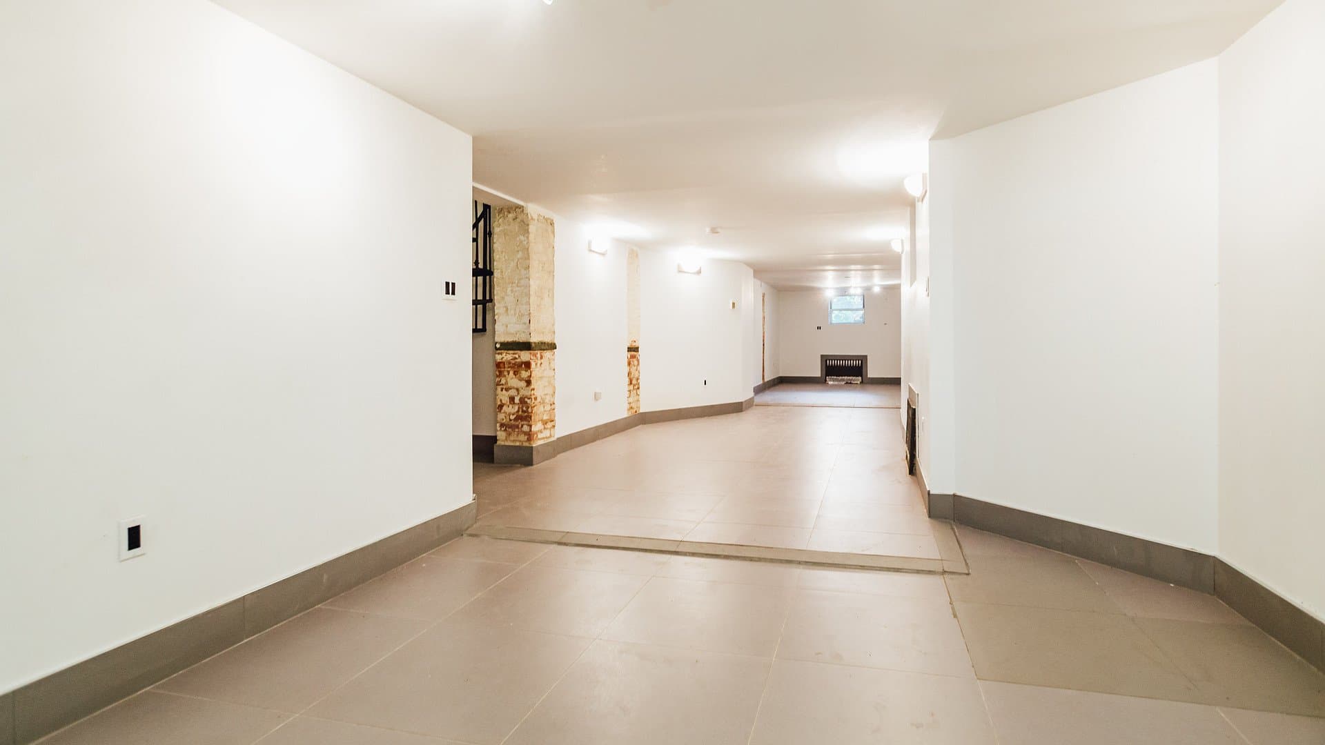 brooklyn Apartment: 1154 Gates Ave