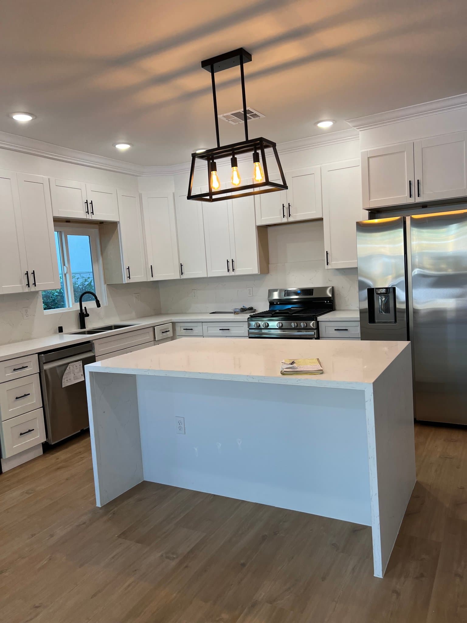 Los Angeles House: 951 North Oxford Ave