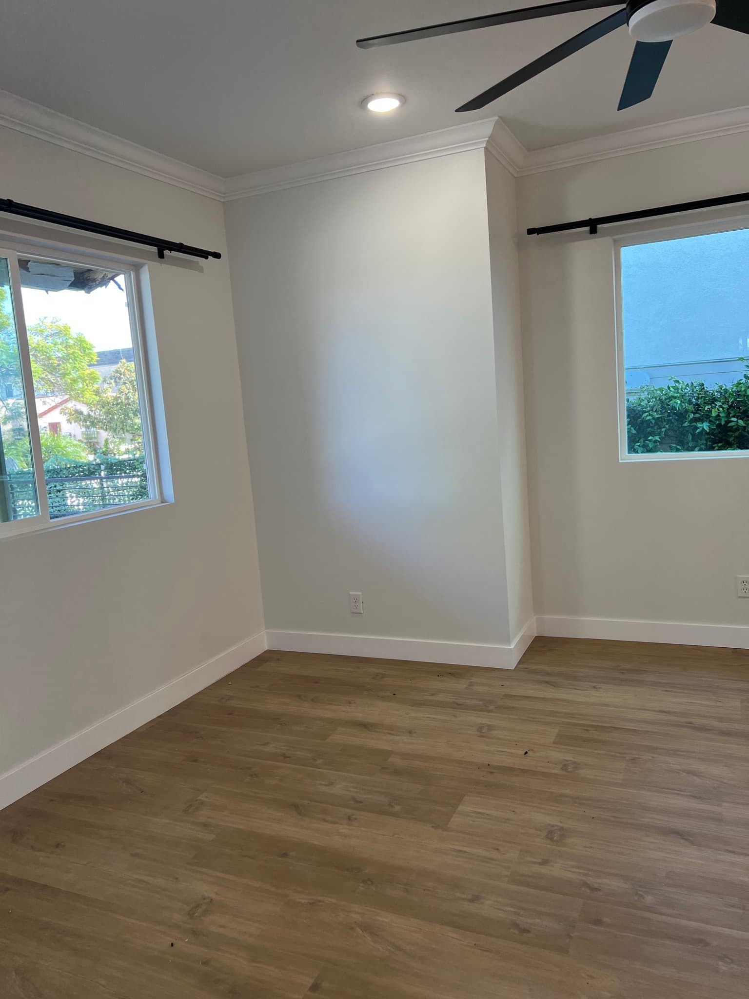 Los Angeles House: 951 North Oxford Ave