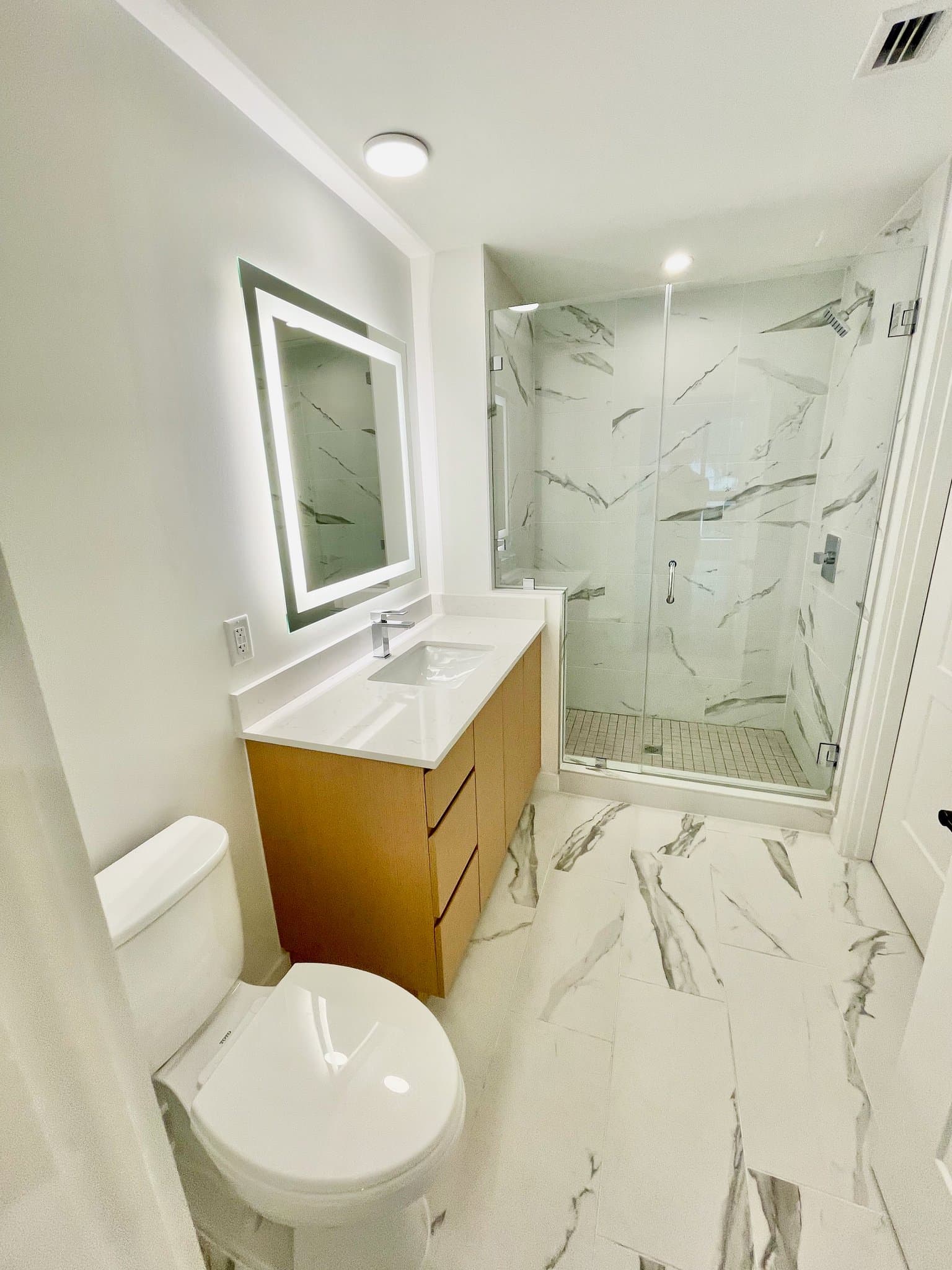 North Miami Apartment: 1785 NE 124 Street