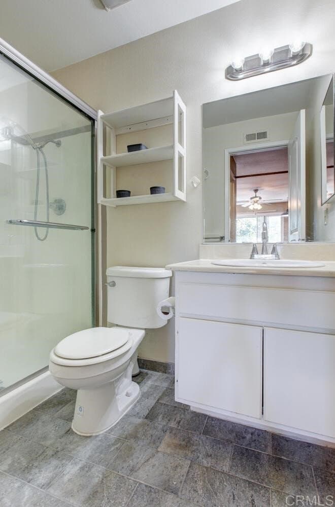 Orange Single Room: 3607 W Park Balboa Ave