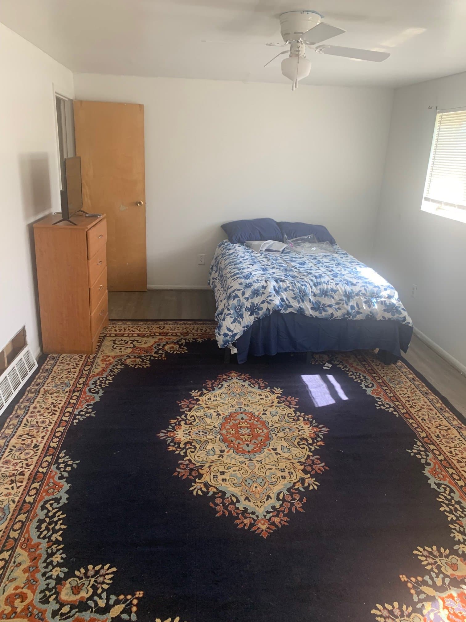 Dayton Single Room: Weaver,St 1806