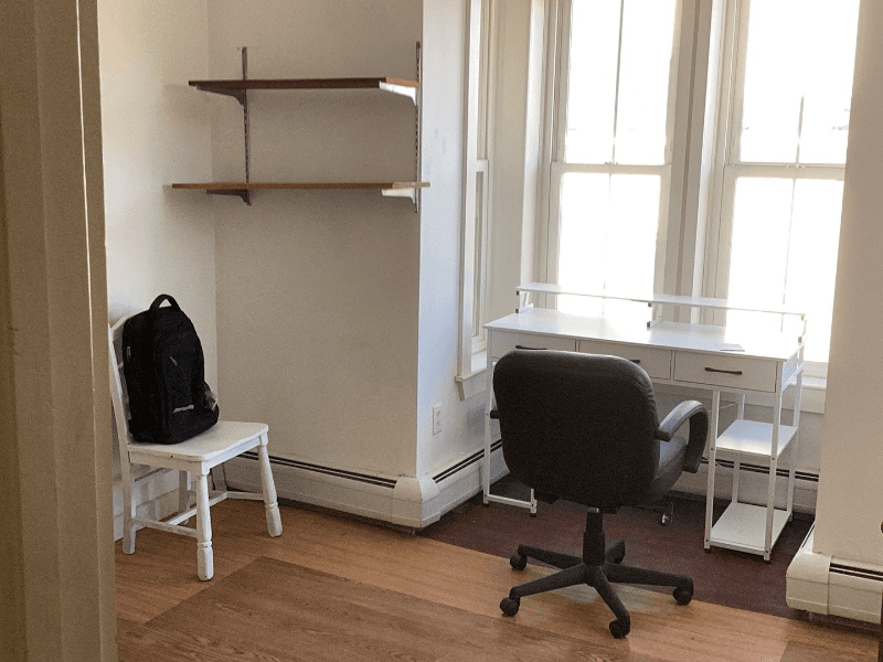North Adams Multiplex: 278 E. Main Street Apartment 2